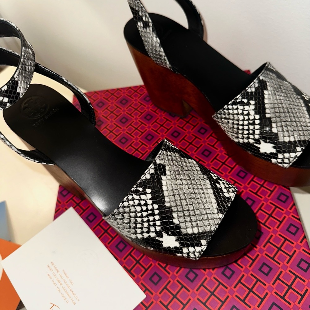 Tory Burch- Snake Embossed Leather Wedges (Size 9) - Picture 4 of 4